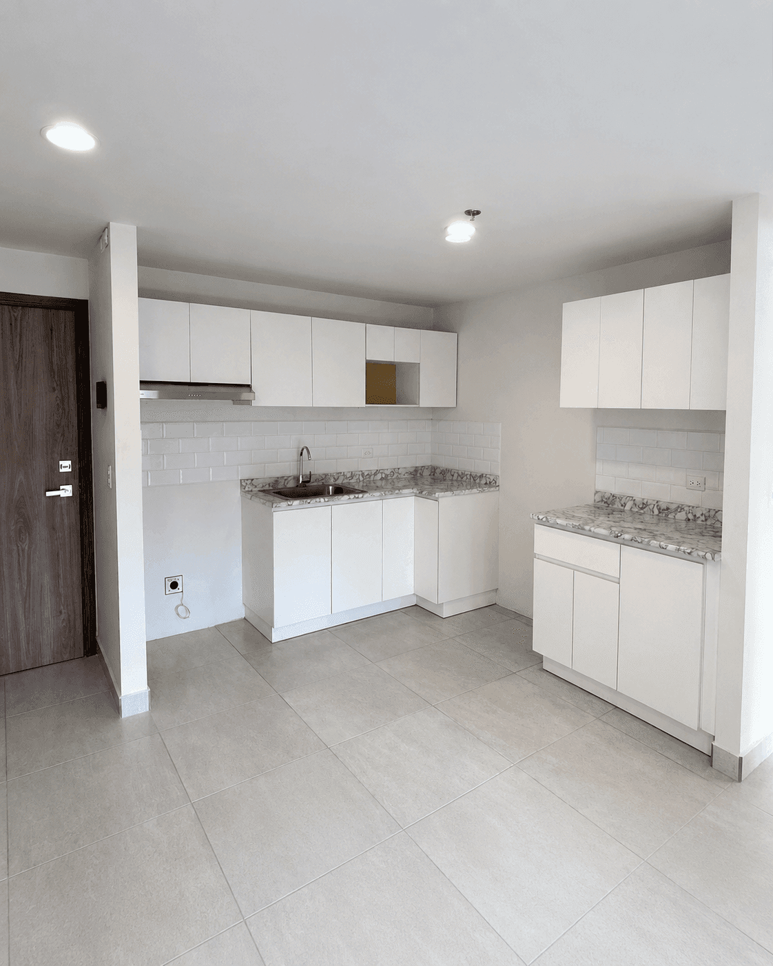 Cocina y sala en planta abierta