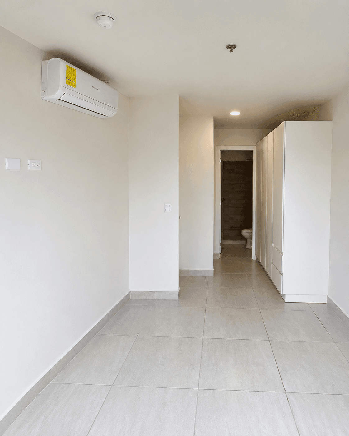 Habitación con clóset