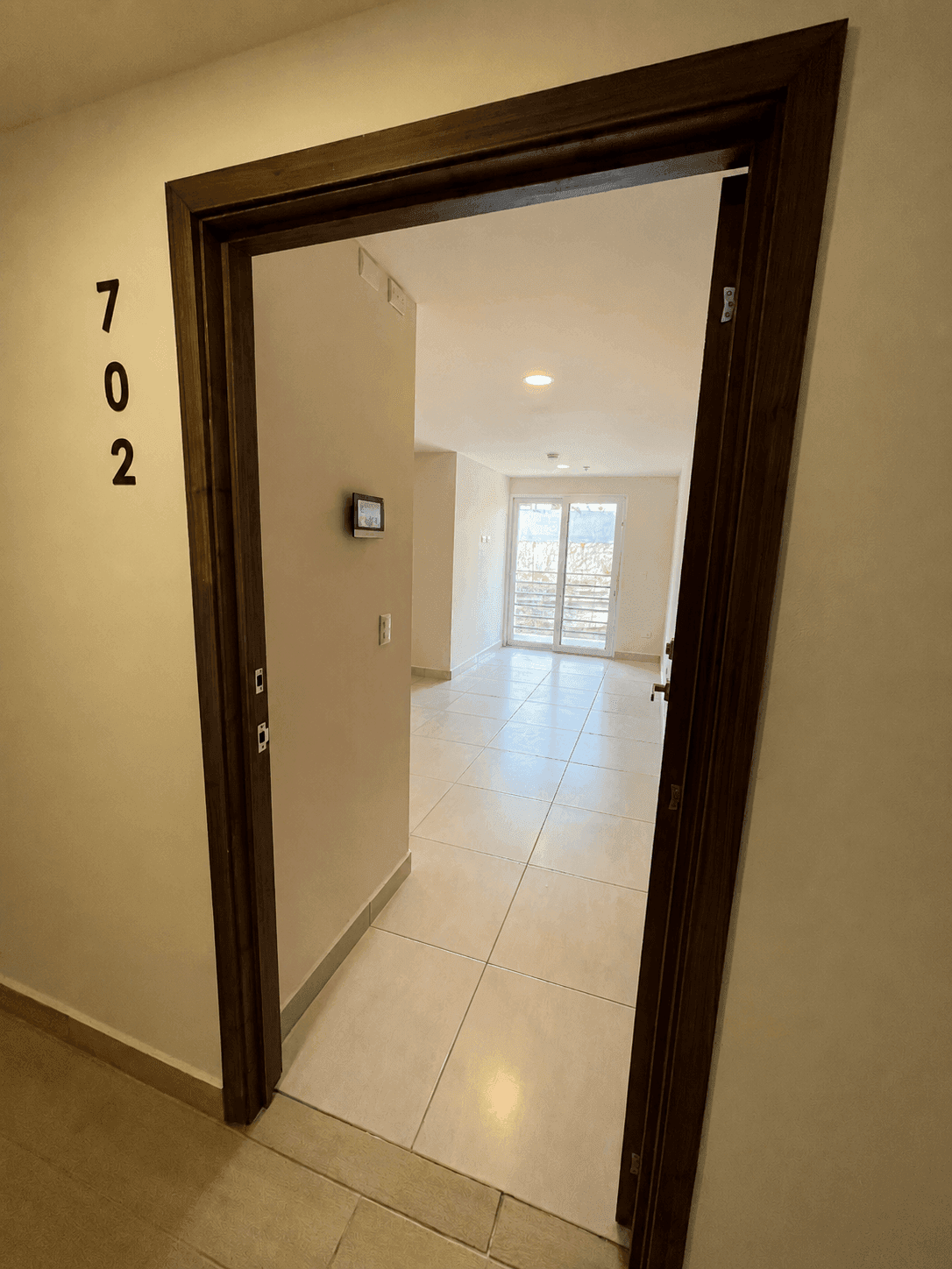 Acceso al departamento 702